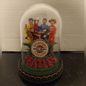 Beatles Sgt Pepper's Lonely Hearts Club Band 1993 Franklin Mint Music Box
